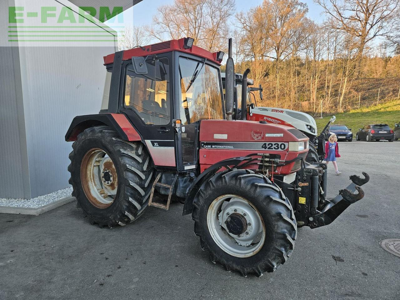 Case-IH 4230 xl a - Traktor: slika 1 Case-IH 4230 xl a - Traktor: slika 1