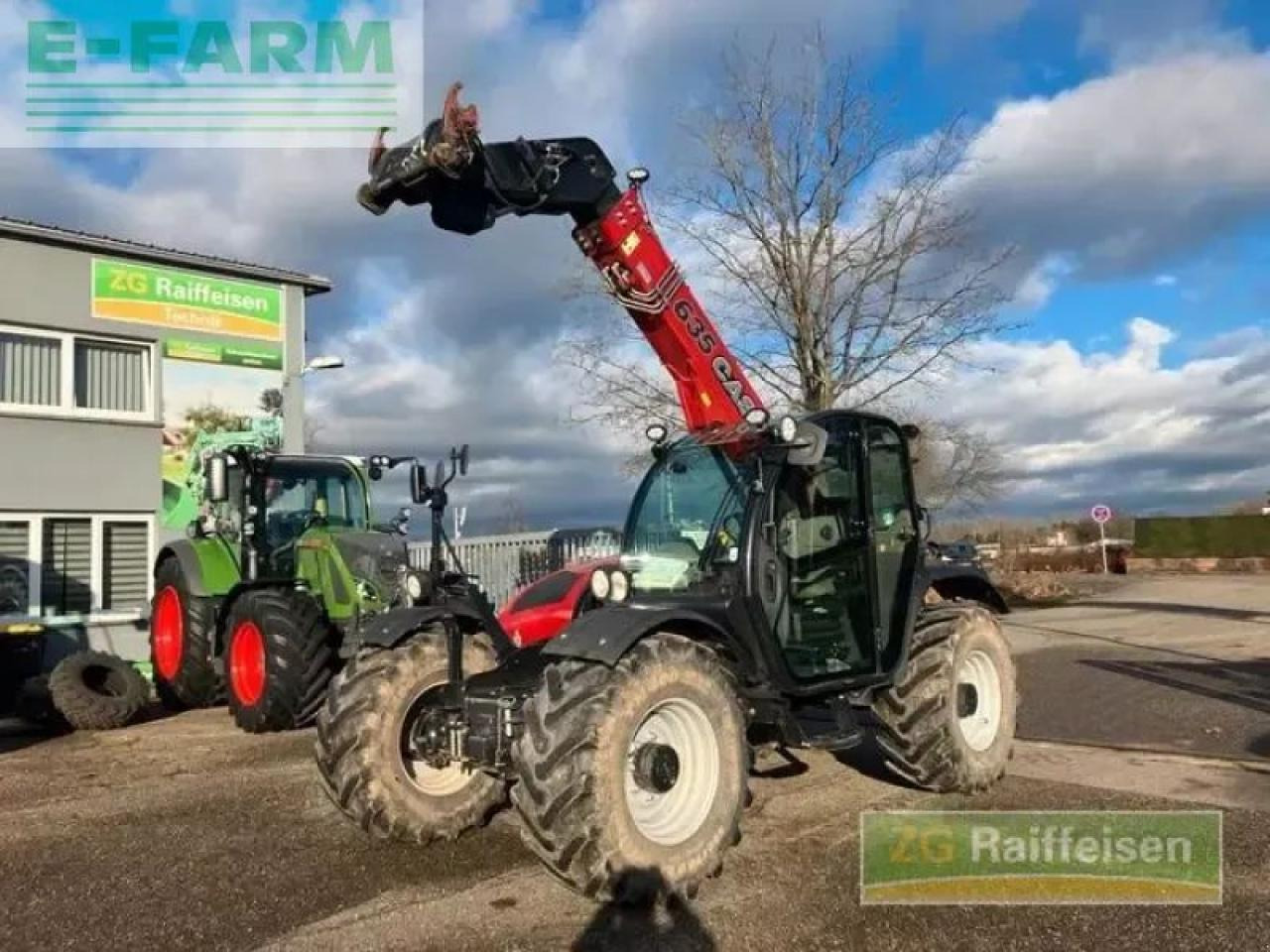 Case-IH 635 - Teleskopski upravljač: slika 1 Case-IH 635 - Teleskopski upravljač: slika 1