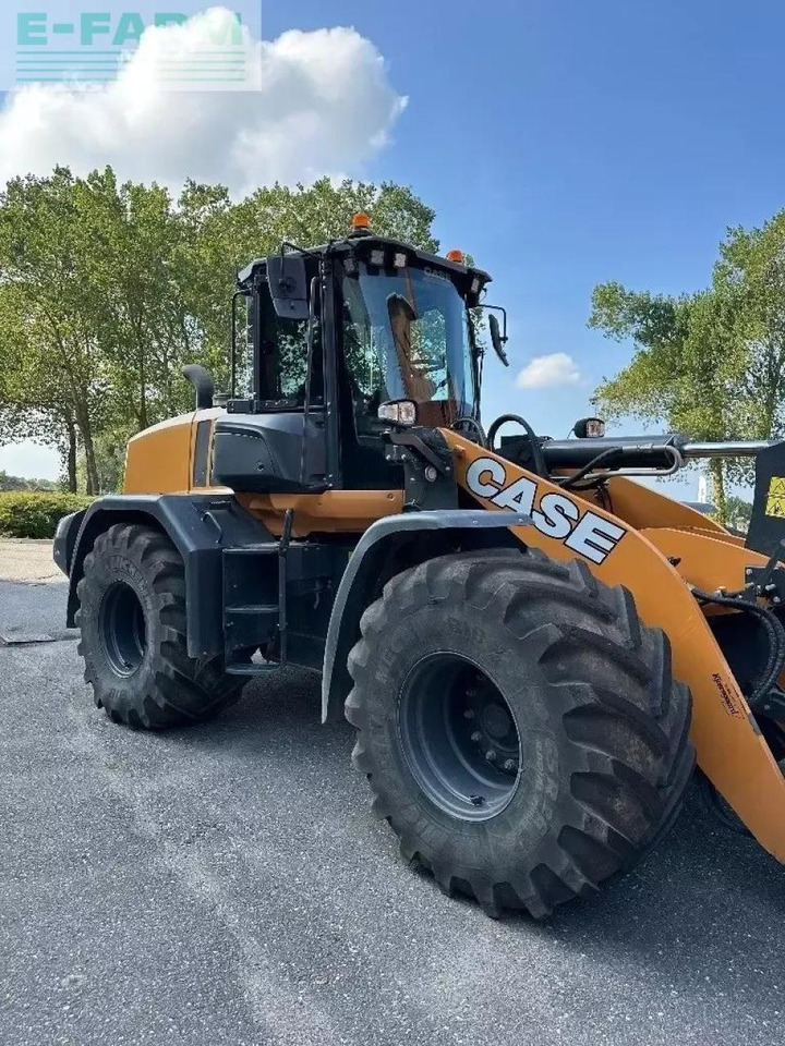 Case-IH 721 g evolution - Mini bager: slika 1 Case-IH 721 g evolution - Mini bager: slika 1