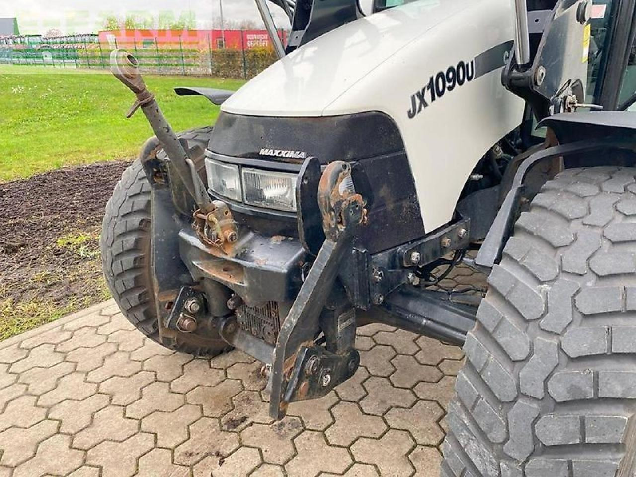 Case-IH jx 1090u - Traktor: slika 2 Case-IH jx 1090u - Traktor: slika 2