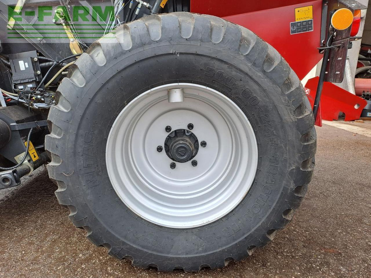 Case-IH rb 544 - Balirka za kockaste bale: slika 2 Case-IH rb 544 - Balirka za kockaste bale: slika 2