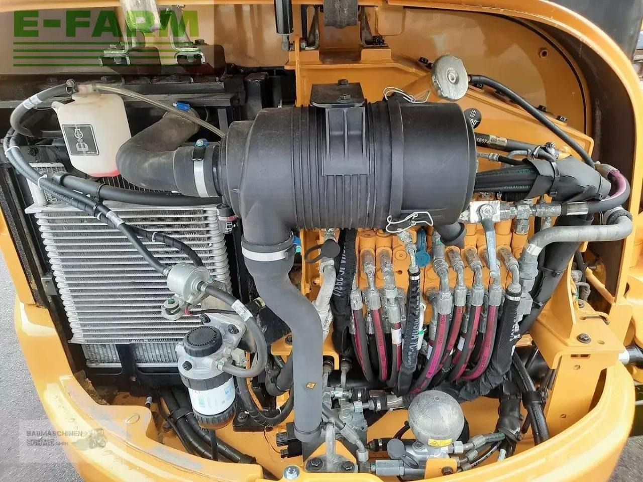 Caterpillar 303.5 - Mini bager: slika 5 Caterpillar 303.5 - Mini bager: slika 5