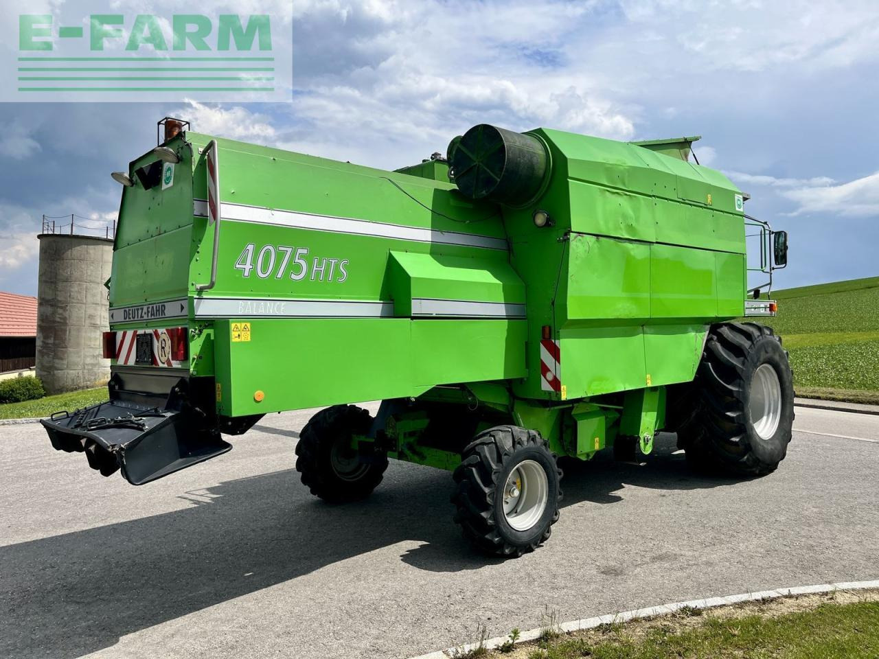 Deutz-Fahr 4075 balance - Kombinovani kombajn: slika 5 Deutz-Fahr 4075 balance - Kombinovani kombajn: slika 5