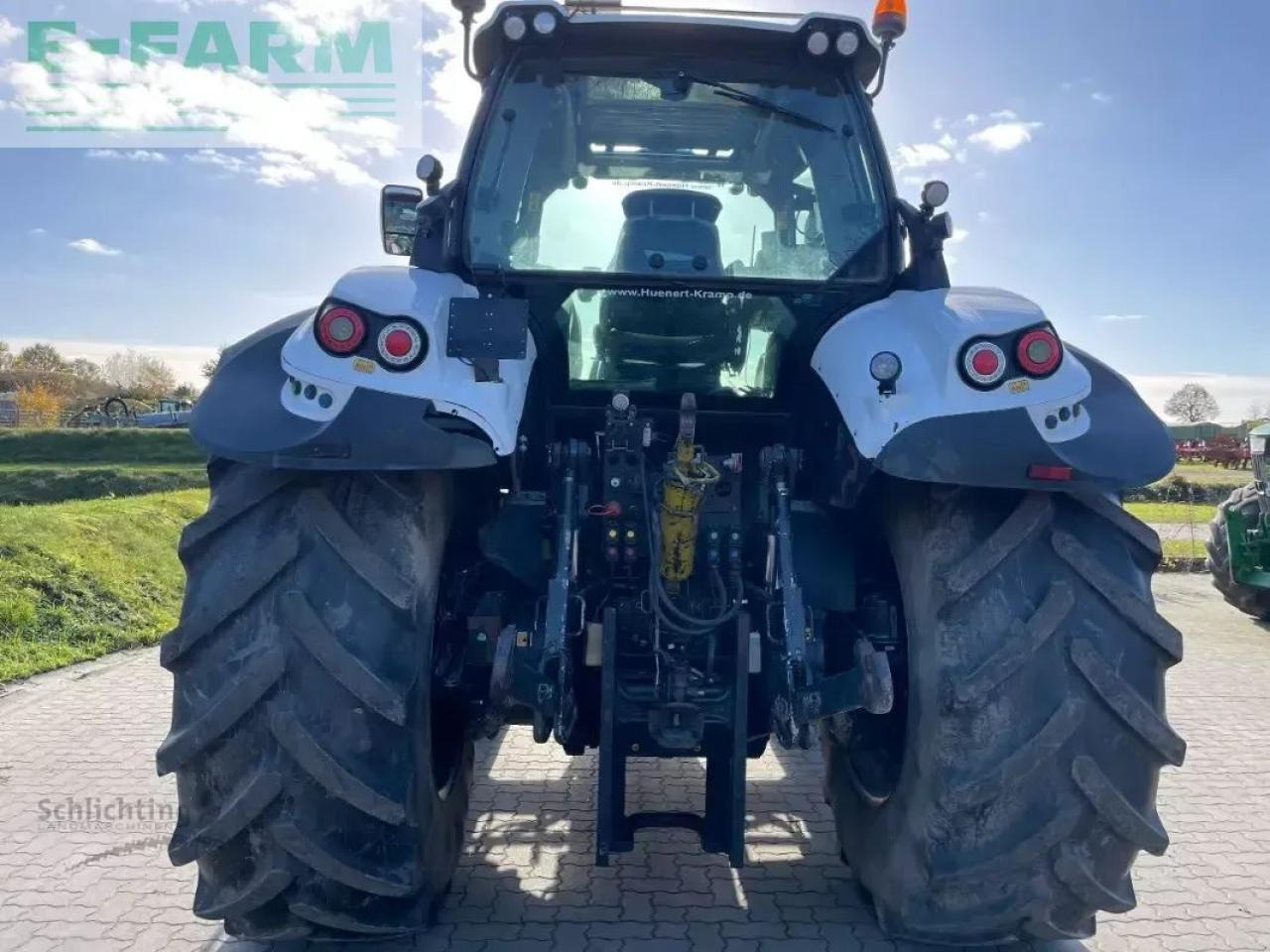 Deutz-Fahr 6215 agrotron ttv - Traktor: slika 4 Deutz-Fahr 6215 agrotron ttv - Traktor: slika 4