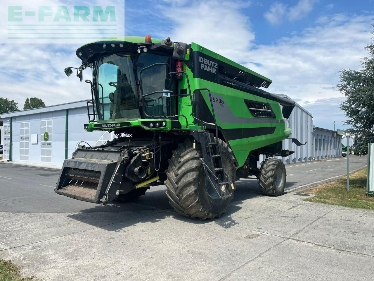 Deutz-Fahr C9206 TS - Kombinovani kombajn: slika 1 Deutz-Fahr C9206 TS - Kombinovani kombajn: slika 1