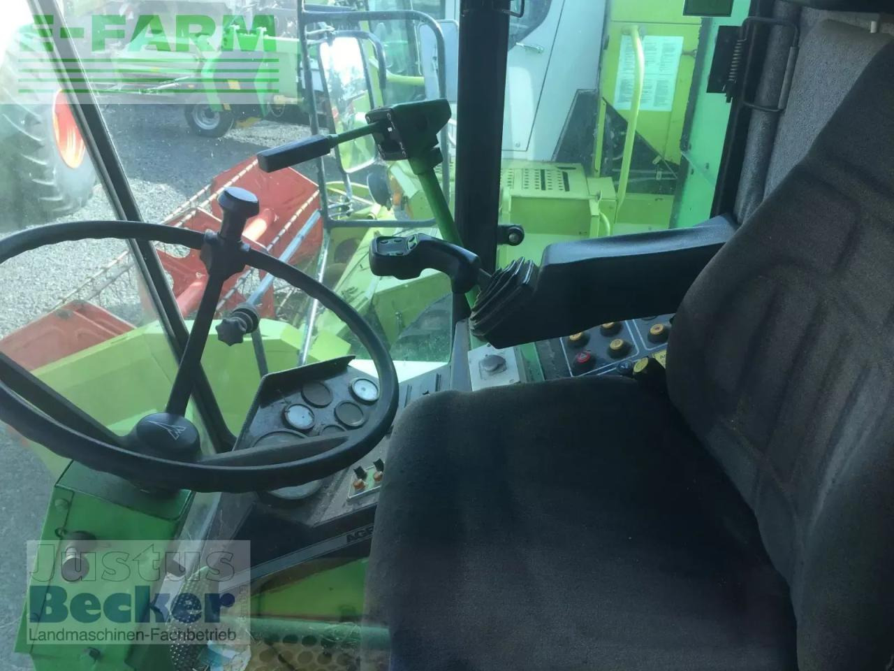 Deutz-Fahr m 35.40 - Kombinovani kombajn: slika 5 Deutz-Fahr m 35.40 - Kombinovani kombajn: slika 5