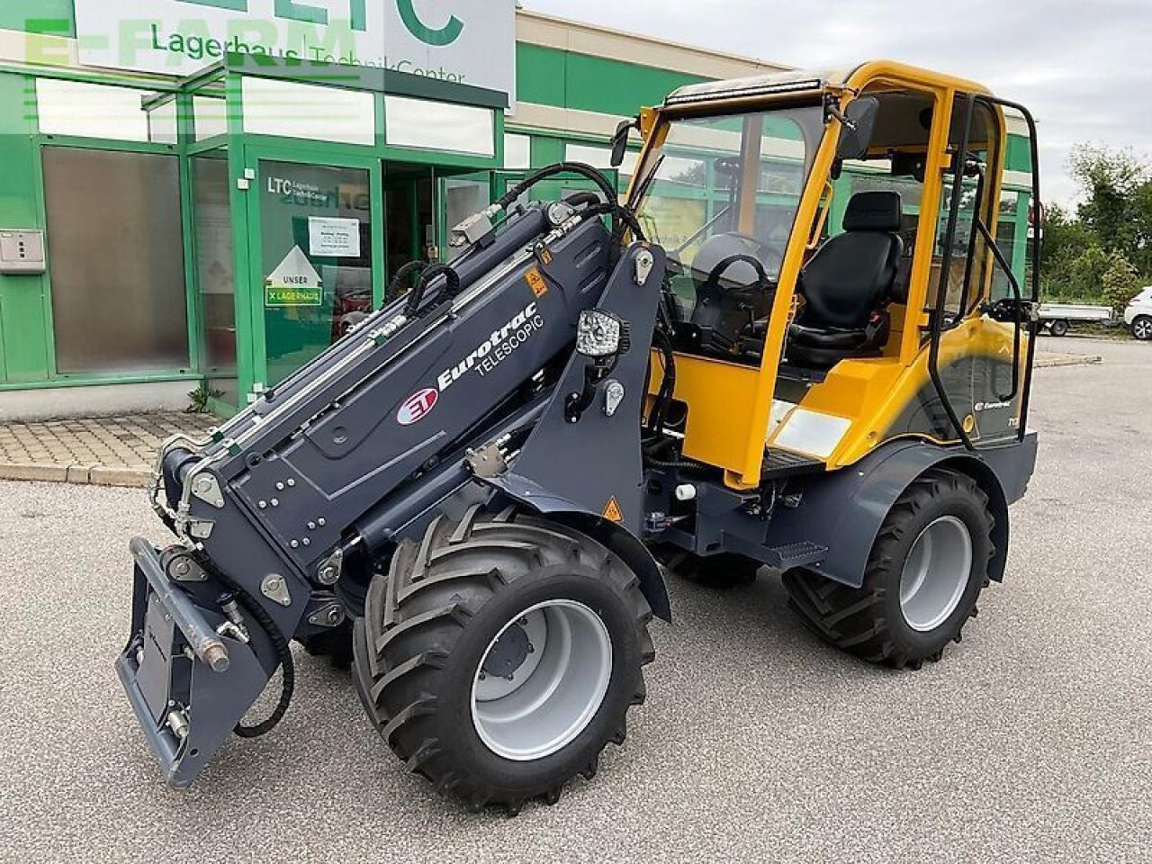 Eurotrac t 13-cf - Mini bager: slika 1 Eurotrac t 13-cf - Mini bager: slika 1