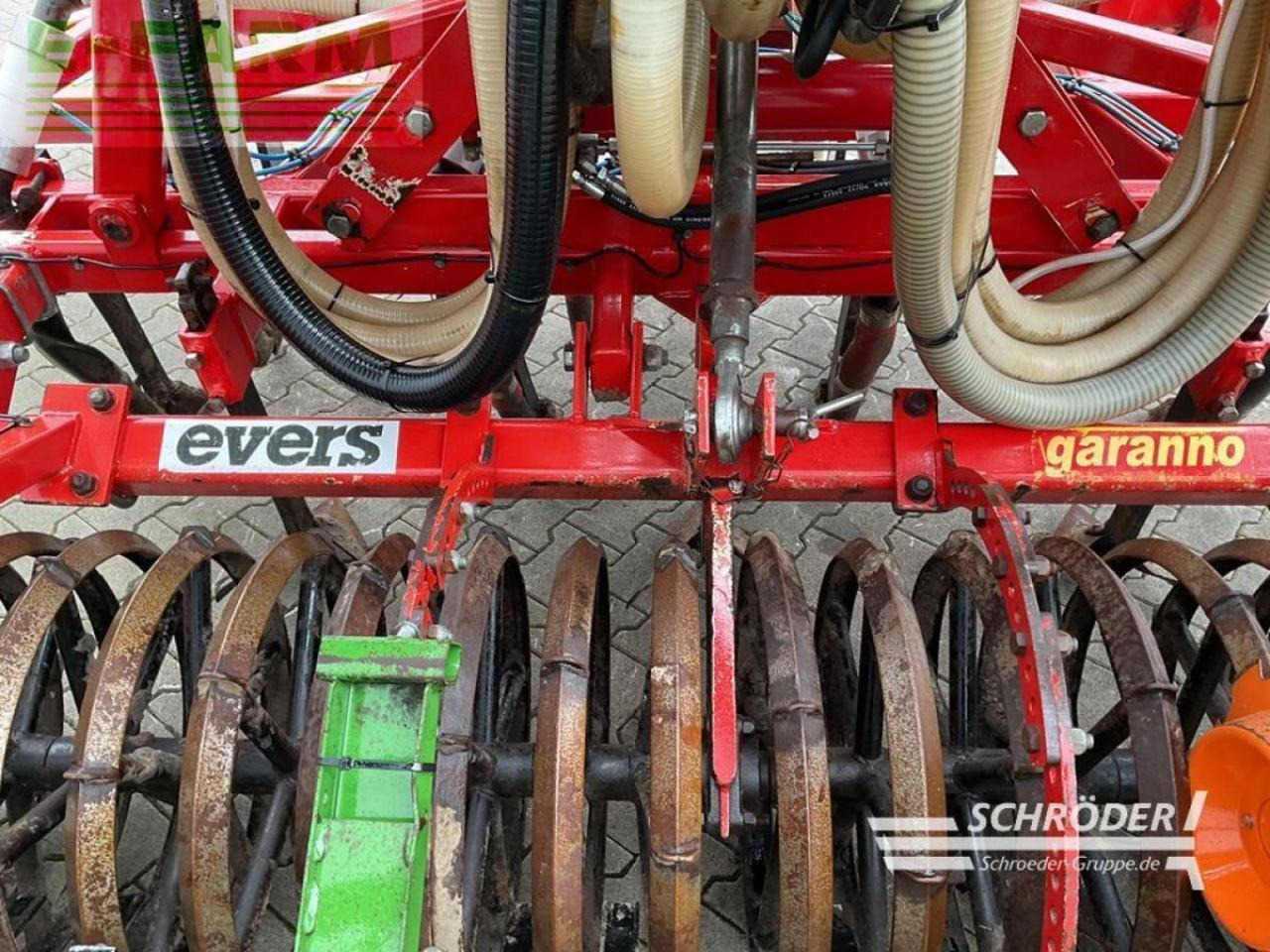 Evers strip till | garanno bi-gps 8 r62 - Podrivač: slika 2 Evers strip till | garanno bi-gps 8 r62 - Podrivač: slika 2