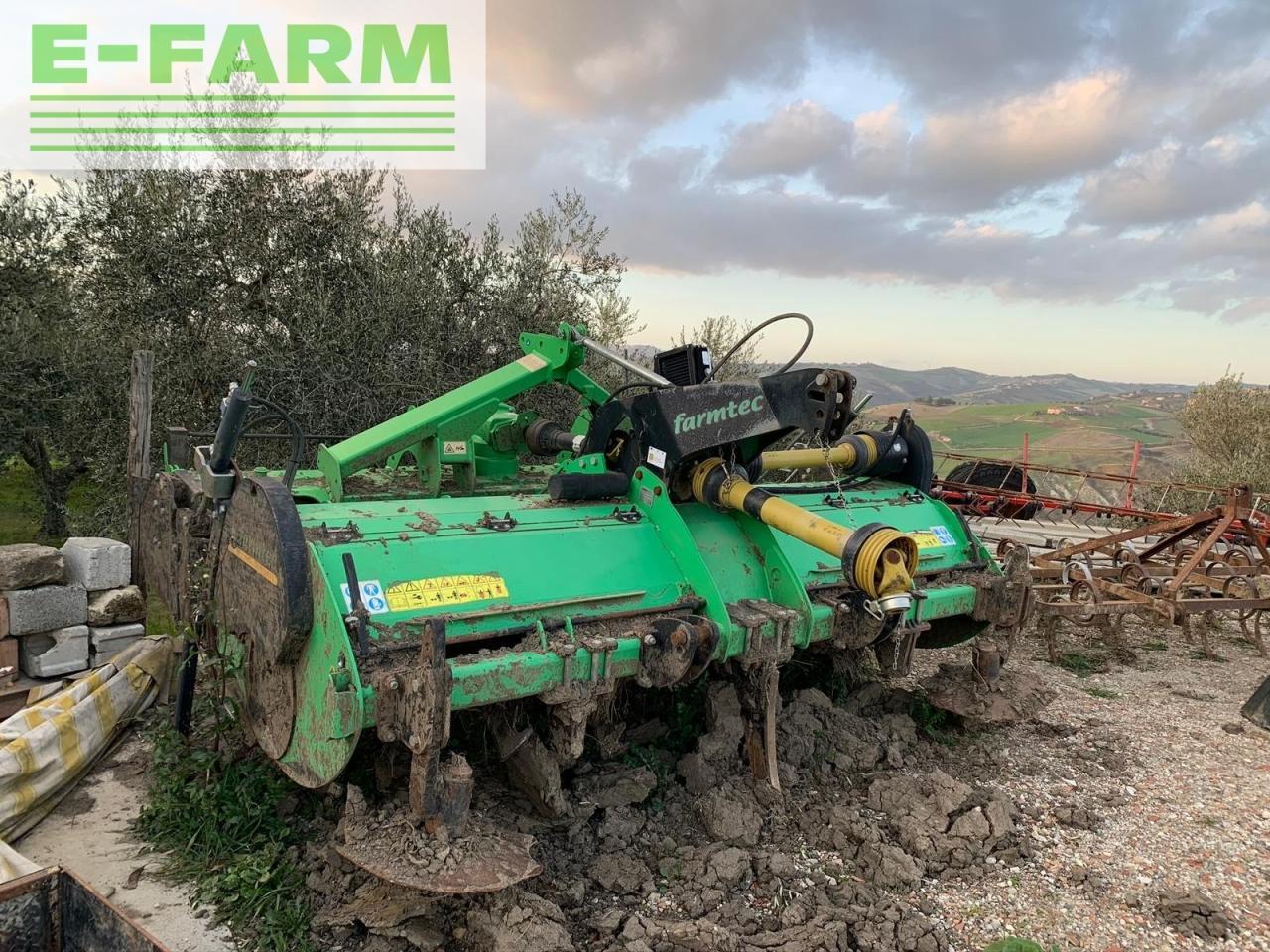 Farmtech Agri 300 - Oprema za obradu zemljišta: slika 3 Farmtech Agri 300 - Oprema za obradu zemljišta: slika 3