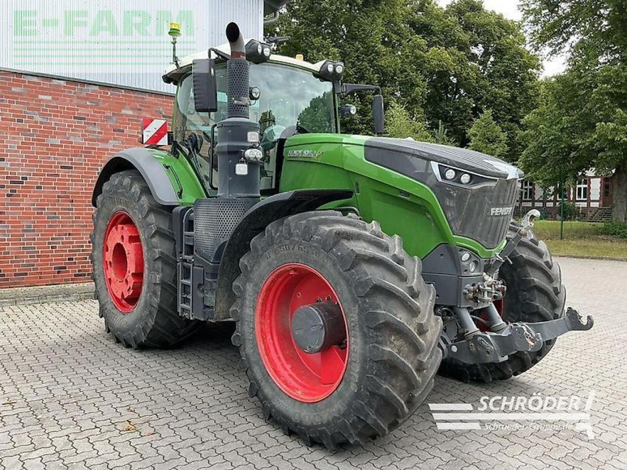 Fendt 1050 vario s4 profi plus ProfiPlus - Traktor: slika 1 Fendt 1050 vario s4 profi plus ProfiPlus - Traktor: slika 1