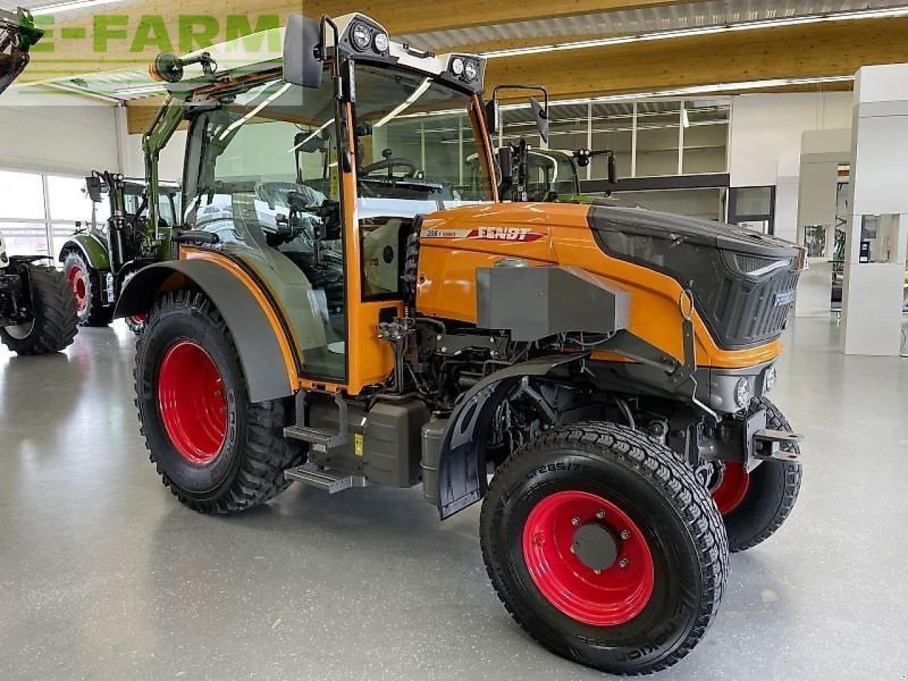Fendt 208 f vario gen3 F - Traktor: slika 3 Fendt 208 f vario gen3 F - Traktor: slika 3