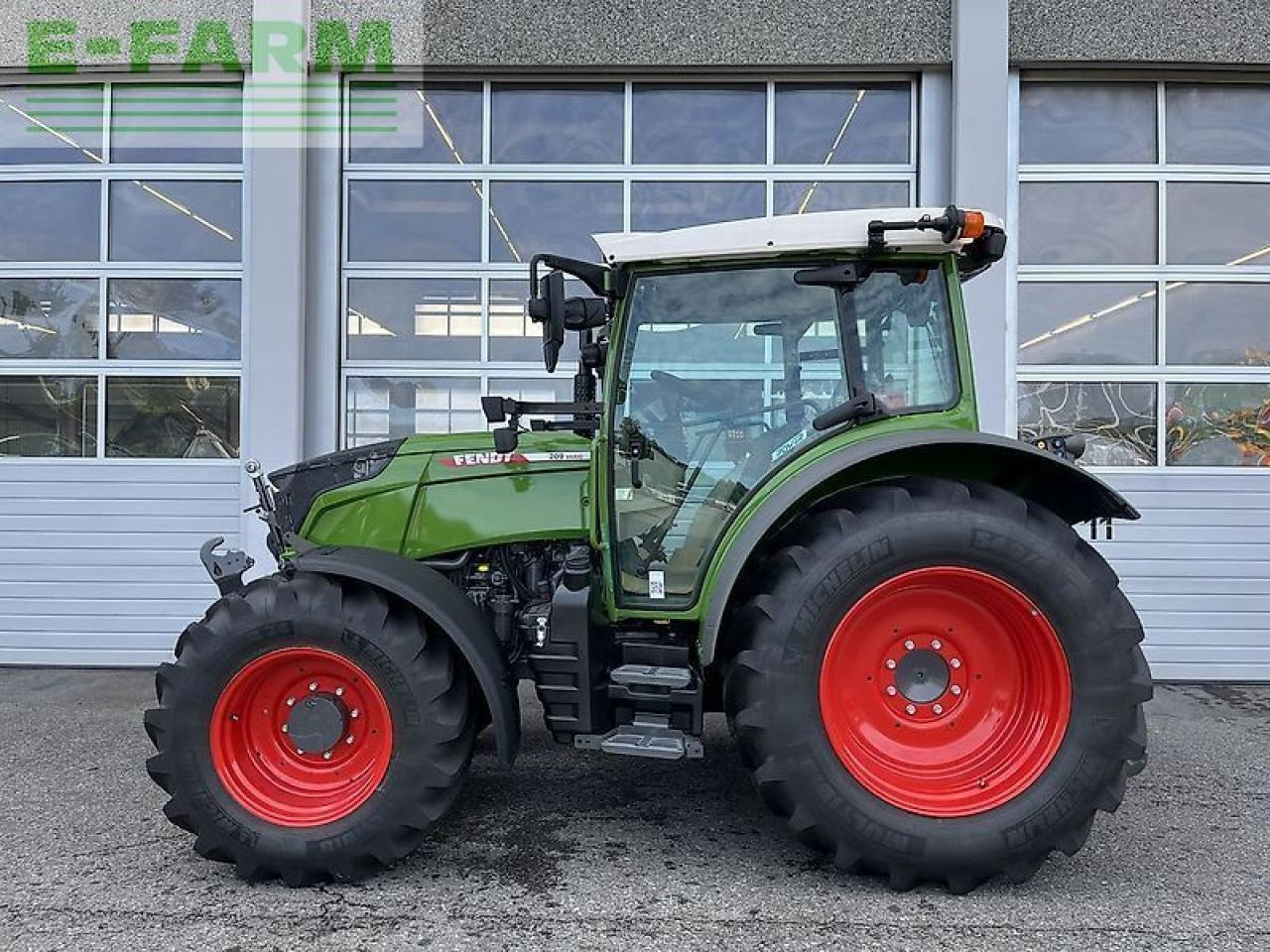 Fendt 209 s vario gen3 power - Traktor: slika 4 Fendt 209 s vario gen3 power - Traktor: slika 4