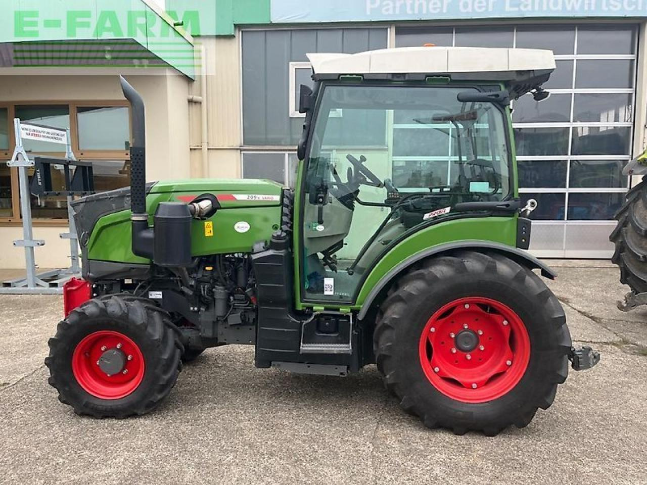 Fendt 209 v vario gen3 V - Traktor: slika 3 Fendt 209 v vario gen3 V - Traktor: slika 3