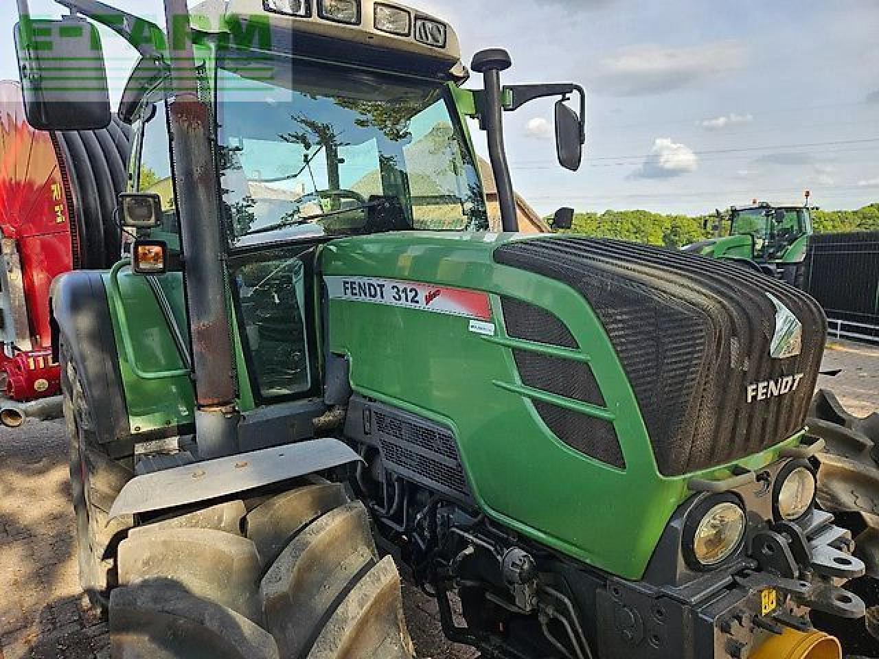 Fendt 312 vario ( 310 311 313 ) - Traktor: slika 4 Fendt 312 vario ( 310 311 313 ) - Traktor: slika 4