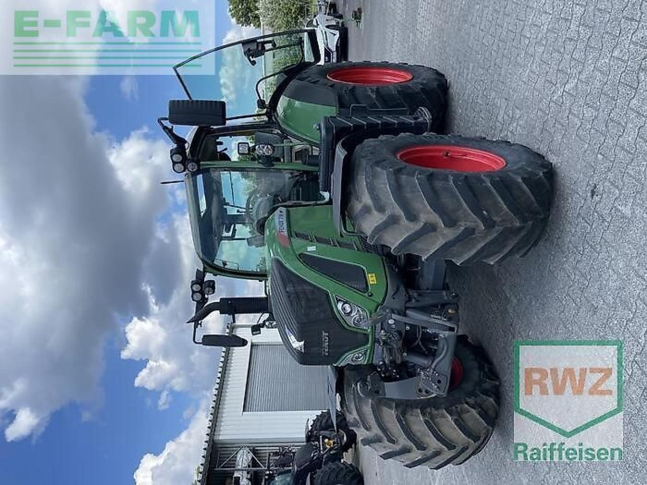 Fendt 718 profi-plus s 4 vario ProfiPlus - Traktor: slika 5 Fendt 718 profi-plus s 4 vario ProfiPlus - Traktor: slika 5