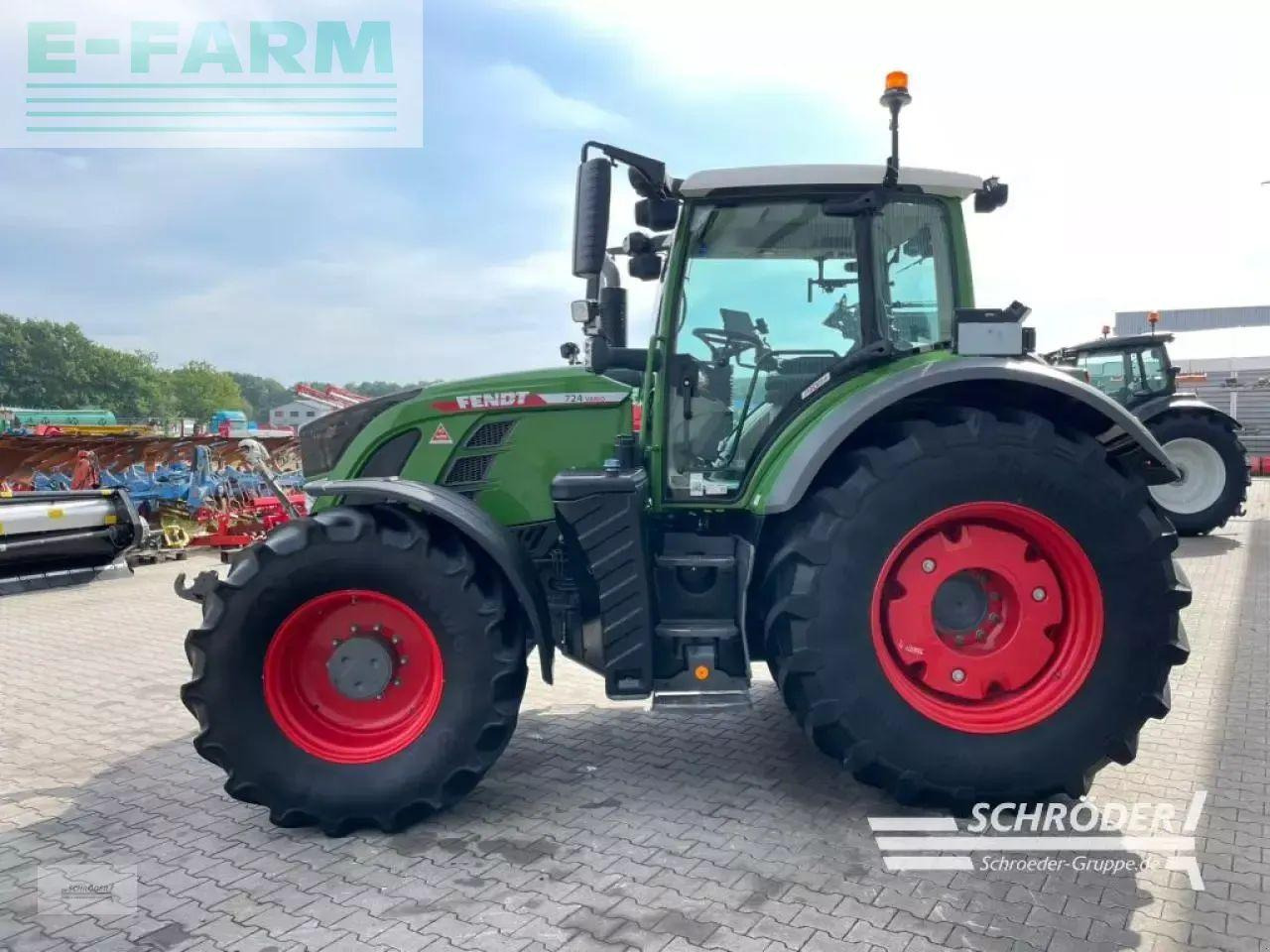 Fendt 724 gen6 profi plus - Traktor: slika 4 Fendt 724 gen6 profi plus - Traktor: slika 4