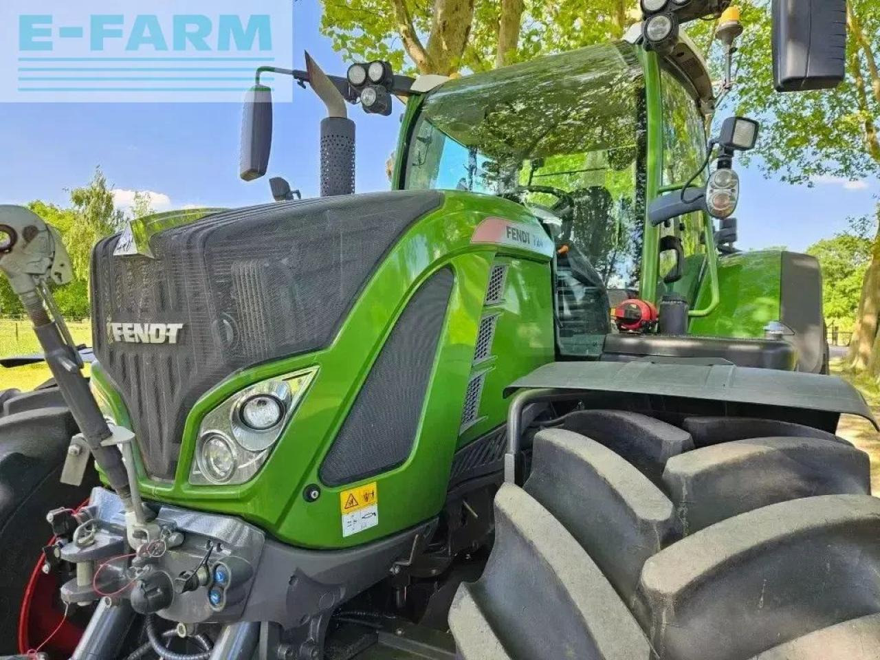 Fendt 724 s4 profi plus (718 720 722 ) - Traktor: slika 3 Fendt 724 s4 profi plus (718 720 722 ) - Traktor: slika 3