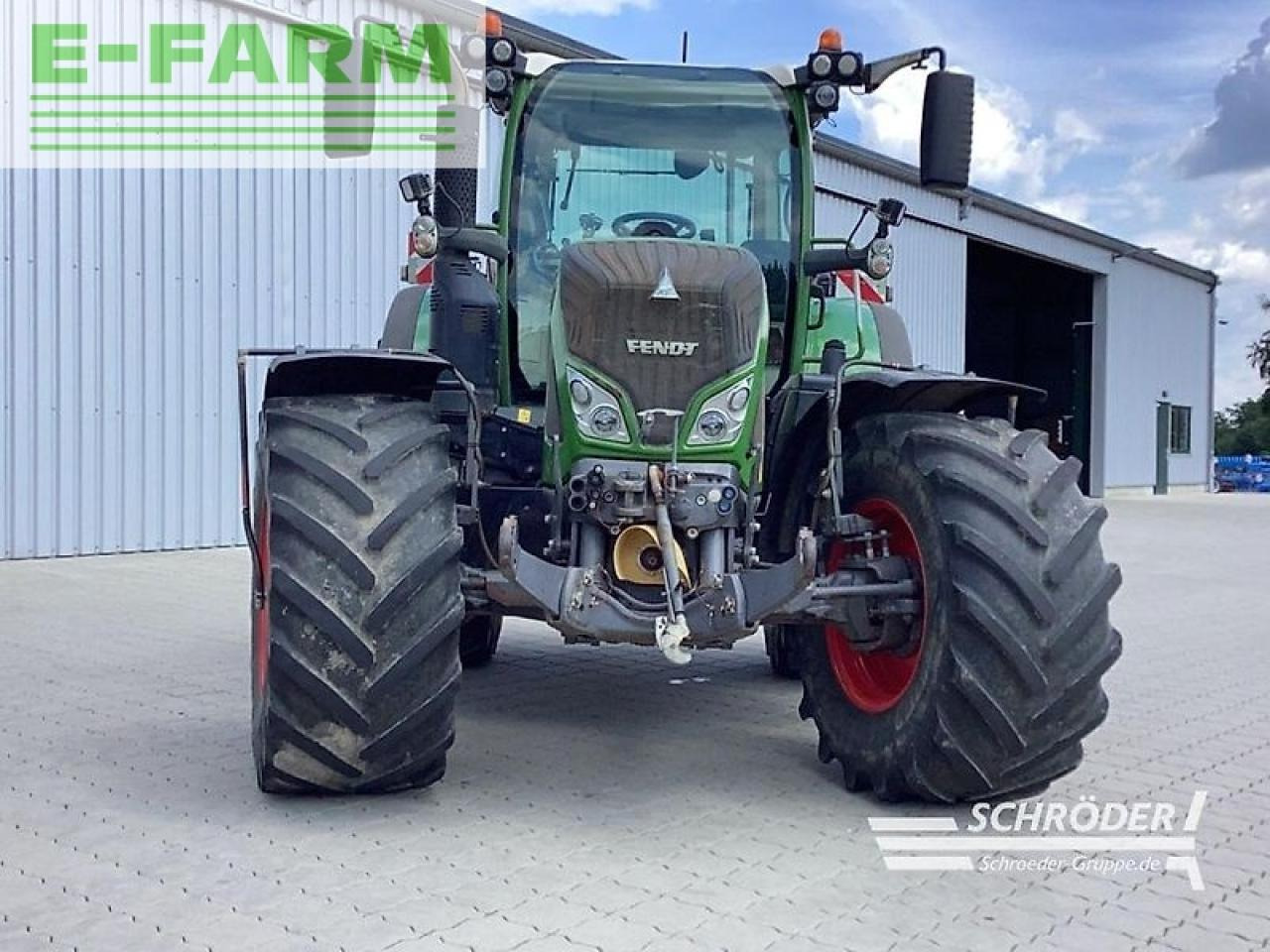 Fendt 724 s4 profi plus - Traktor: slika 2 Fendt 724 s4 profi plus - Traktor: slika 2