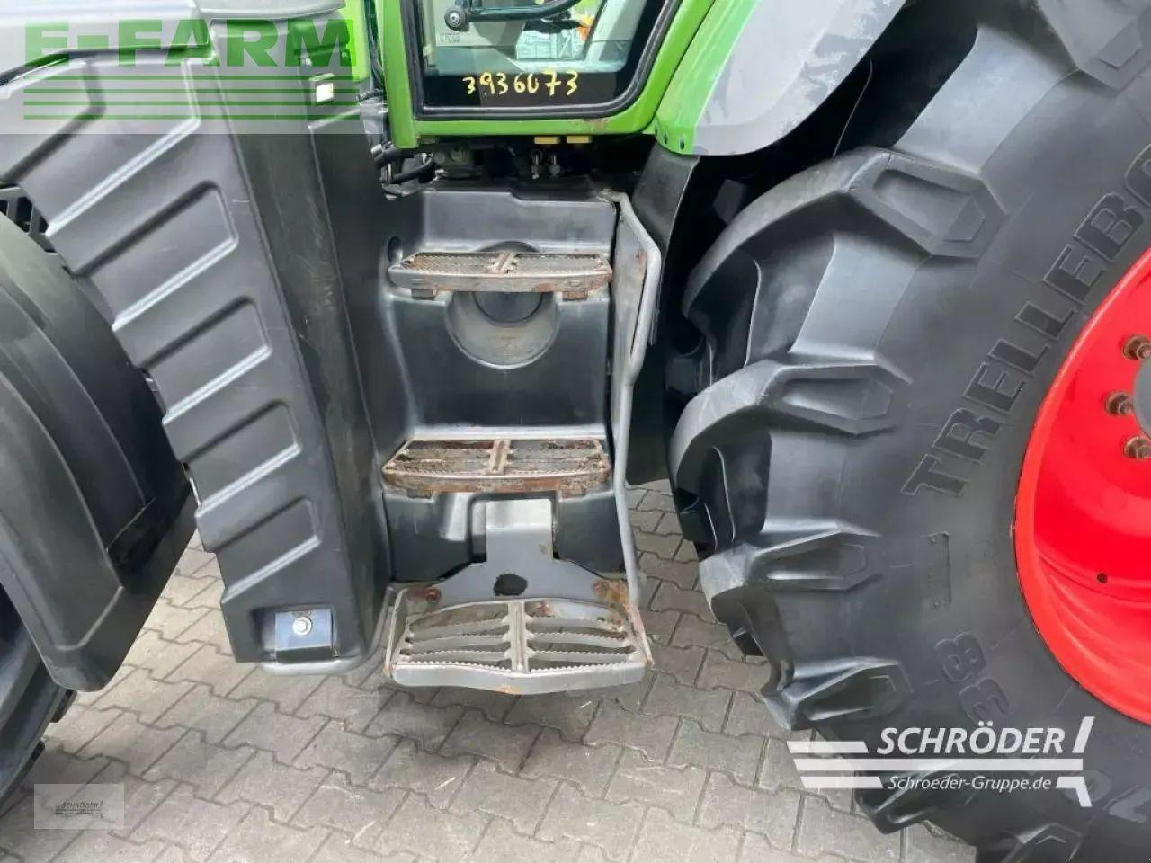 Traktor Fendt 724 s4 profi plus: slika 19