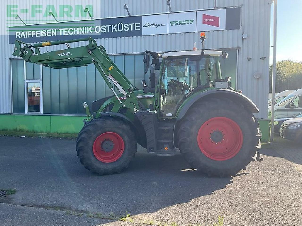 Fendt 724 vario gen6 powerplus PowerPlus - Traktor: slika 1 Fendt 724 vario gen6 powerplus PowerPlus - Traktor: slika 1