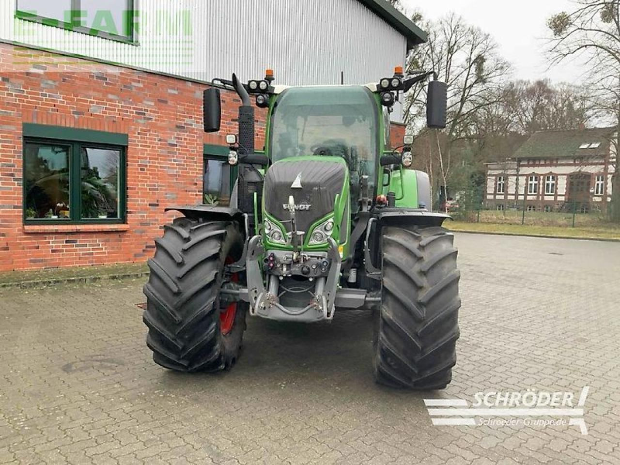 Fendt 724 vario gen6 profi plus - Traktor: slika 2 Fendt 724 vario gen6 profi plus - Traktor: slika 2