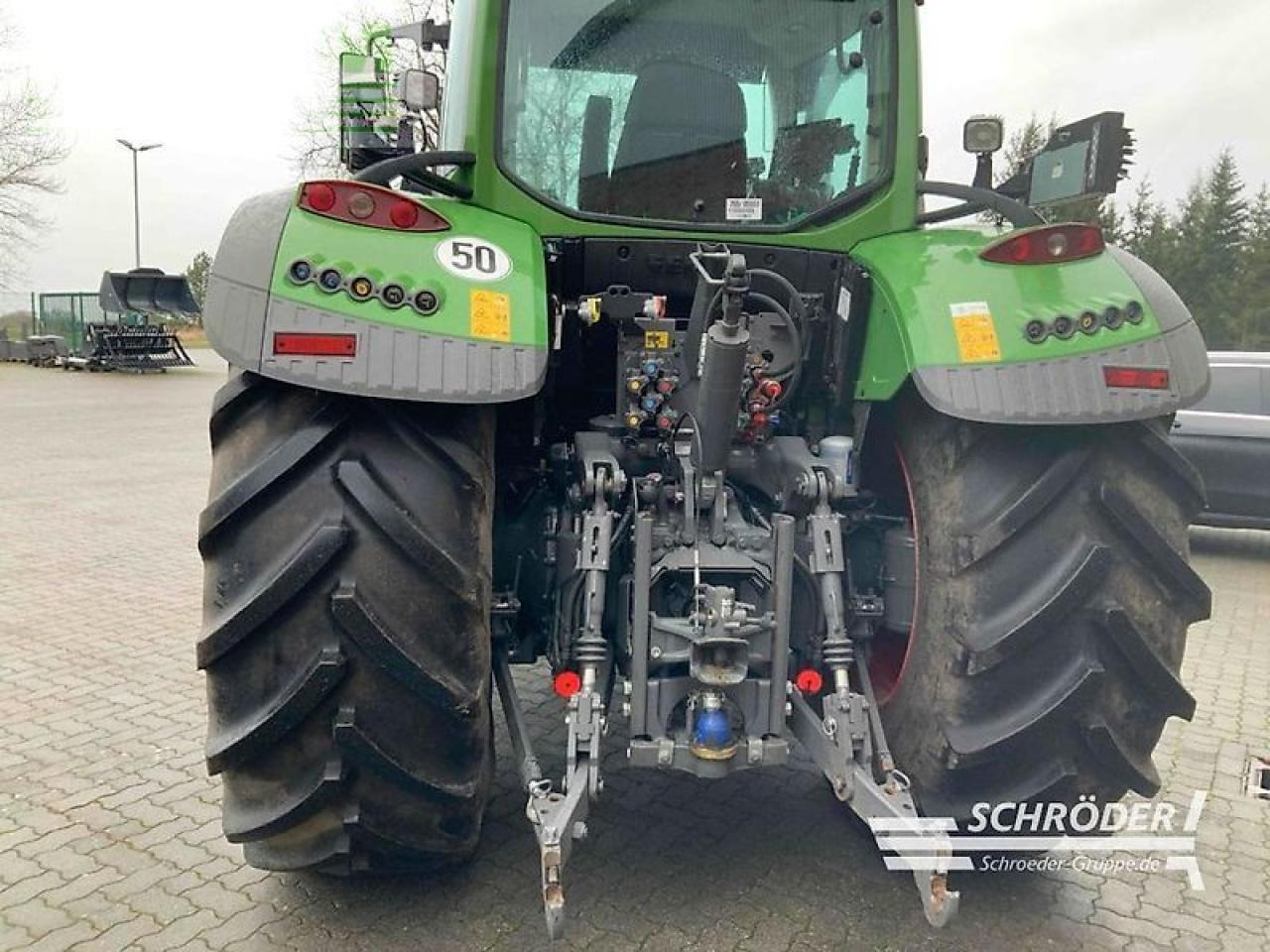Fendt 724 vario gen6 profi plus - Traktor: slika 5 Fendt 724 vario gen6 profi plus - Traktor: slika 5