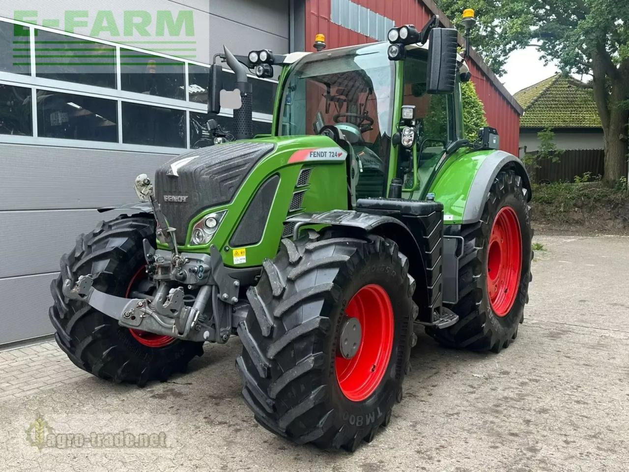 Fendt 724 vario profiplus ProfiPlus - Traktor: slika 1 Fendt 724 vario profiplus ProfiPlus - Traktor: slika 1