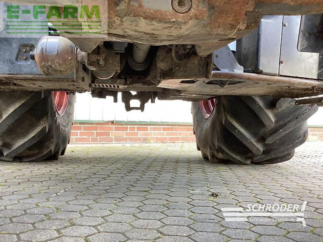 Fendt 724 vario s4 profi plus ProfiPlus - Traktor: slika 3 Fendt 724 vario s4 profi plus ProfiPlus - Traktor: slika 3
