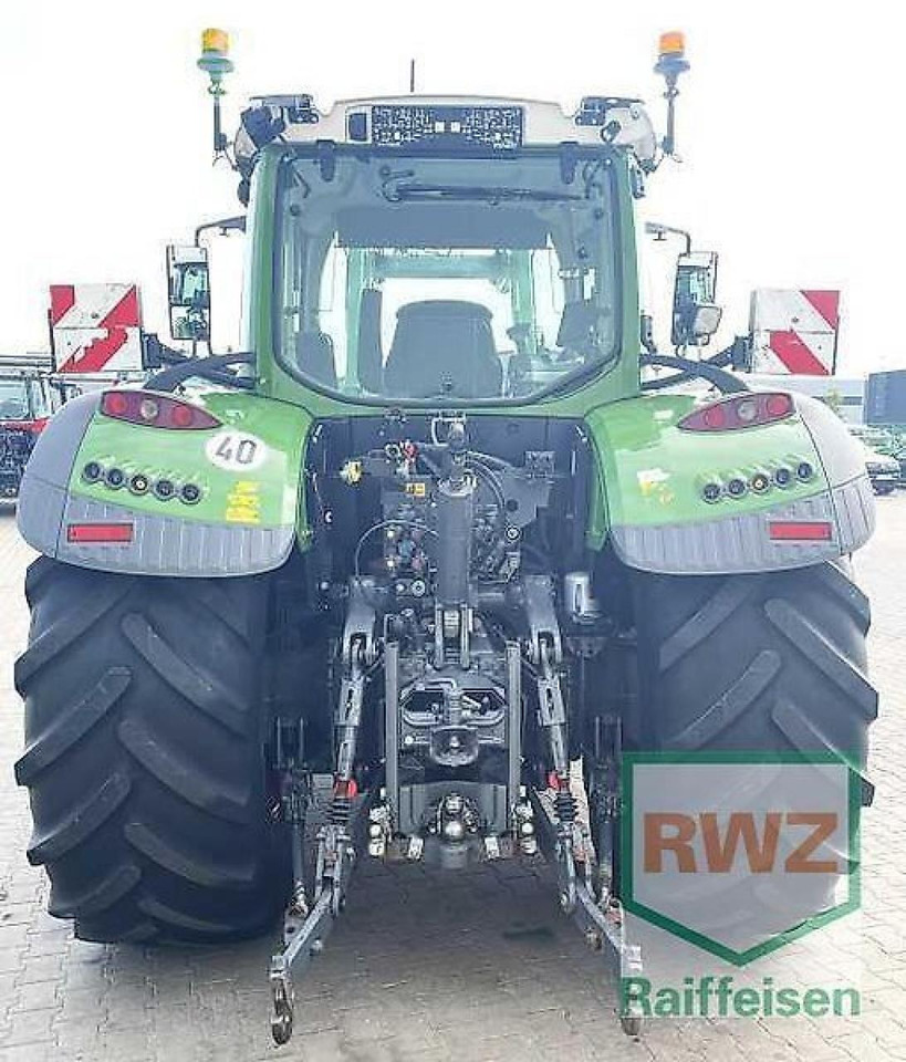 Fendt 724 vario s4 profi plus ProfiPlus - Traktor: slika 5 Fendt 724 vario s4 profi plus ProfiPlus - Traktor: slika 5