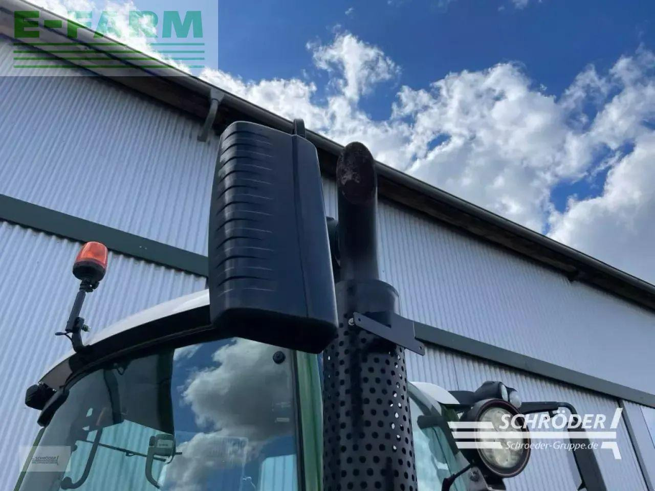Fendt 724 vario s4 profi plus ProfiPlus - Traktor: slika 4 Fendt 724 vario s4 profi plus ProfiPlus - Traktor: slika 4