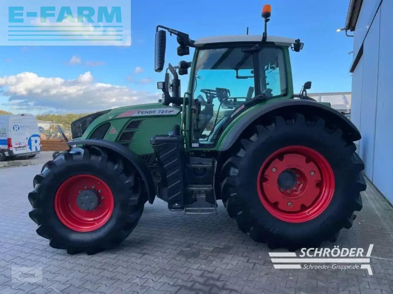 Fendt 724 vario s4 profi plus | rtk - Traktor: slika 4 Fendt 724 vario s4 profi plus | rtk - Traktor: slika 4