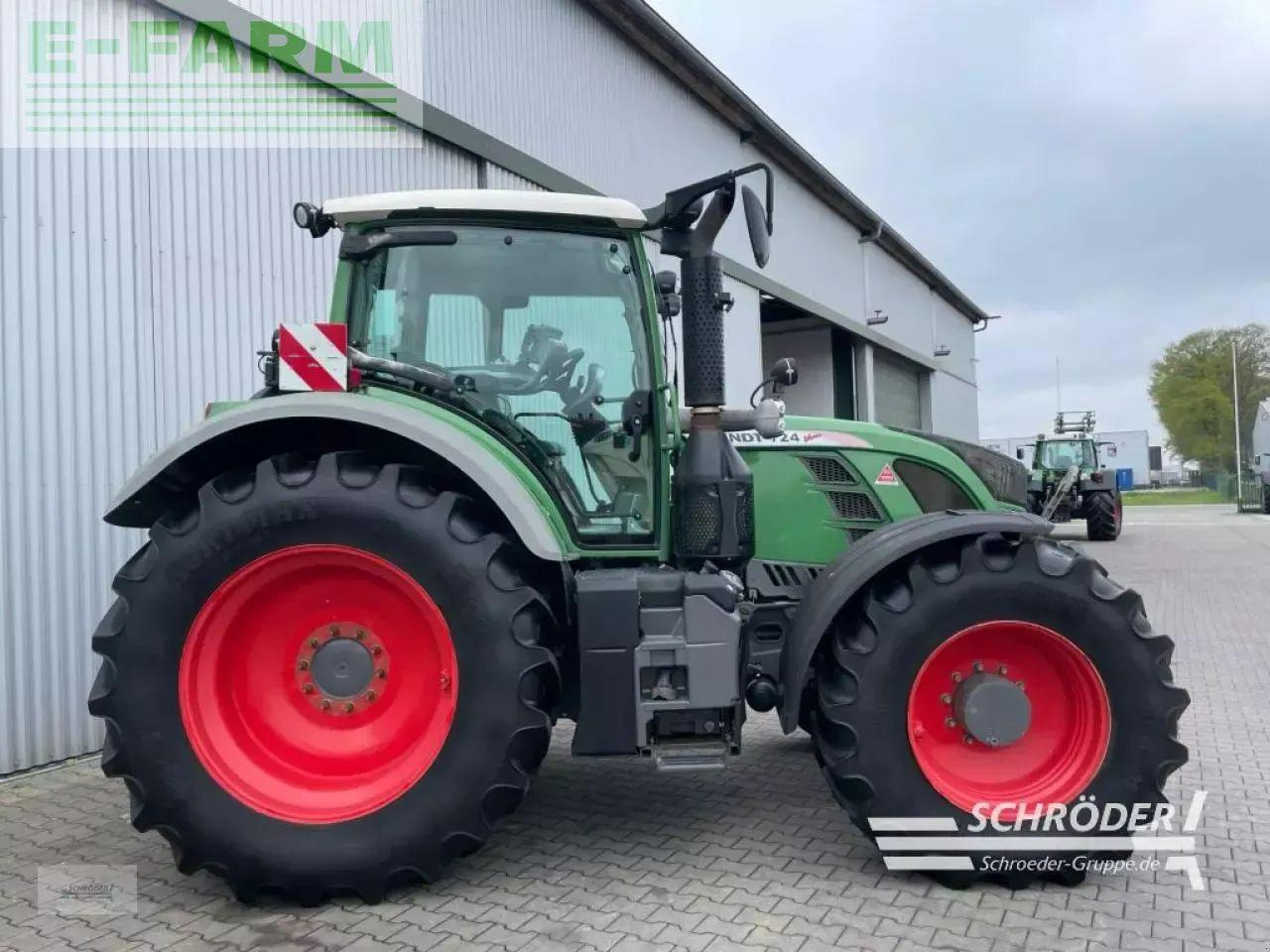 Fendt 724 vario scr profi Profi - Traktor: slika 2 Fendt 724 vario scr profi Profi - Traktor: slika 2