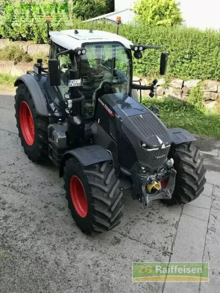 Fendt 728 vario gen7 - Traktor: slika 1 Fendt 728 vario gen7 - Traktor: slika 1