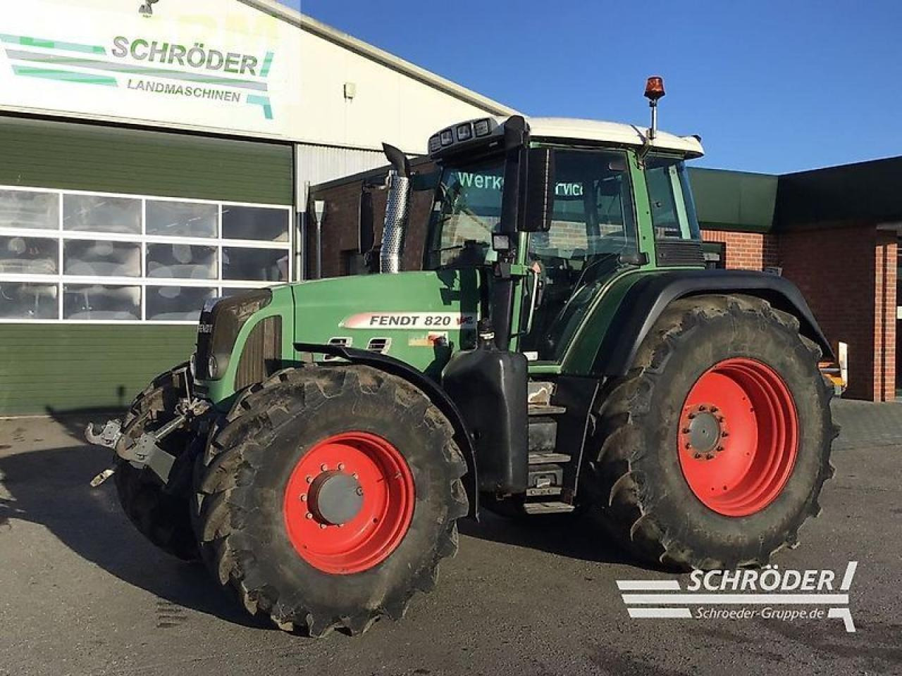 Fendt 820 vario tms - Traktor: slika 1 Fendt 820 vario tms - Traktor: slika 1