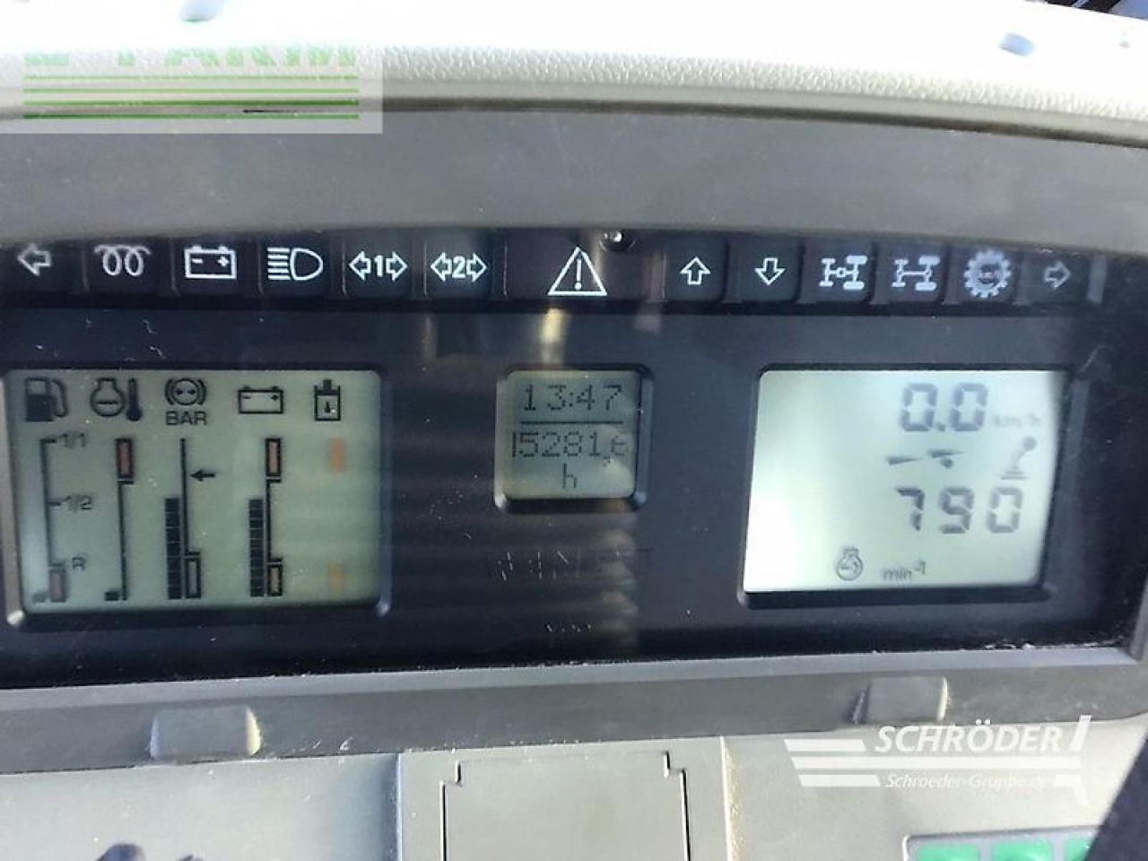 Fendt 820 vario tms - Traktor: slika 2 Fendt 820 vario tms - Traktor: slika 2