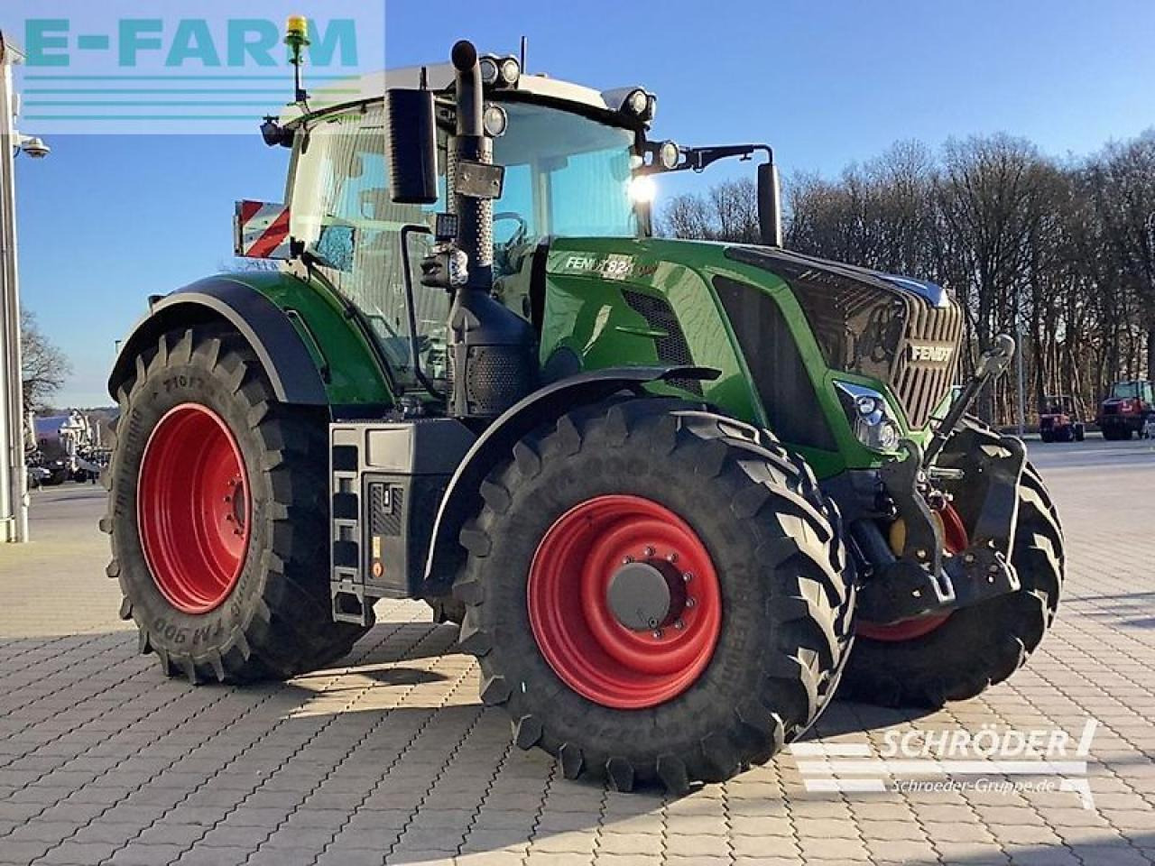 Fendt 824 vario s4 profi plus ProfiPlus - Traktor: slika 3 Fendt 824 vario s4 profi plus ProfiPlus - Traktor: slika 3
