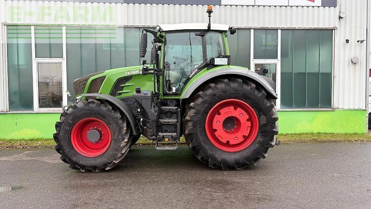 Fendt 826 vario profi+ ProfiPlus - Traktor: slika 4 Fendt 826 vario profi+ ProfiPlus - Traktor: slika 4