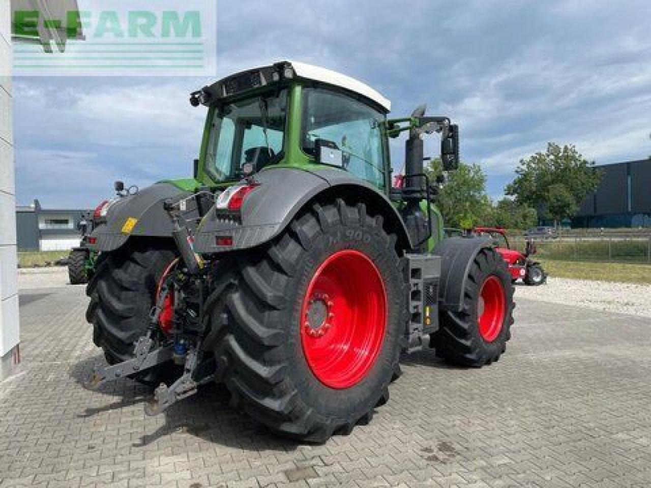 Fendt 828 vario profiplus ProfiPlus - Traktor: slika 2 Fendt 828 vario profiplus ProfiPlus - Traktor: slika 2