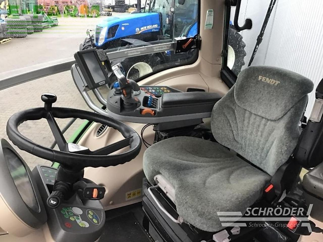 Fendt 828 vario s4 profi Profi - Traktor: slika 5 Fendt 828 vario s4 profi Profi - Traktor: slika 5