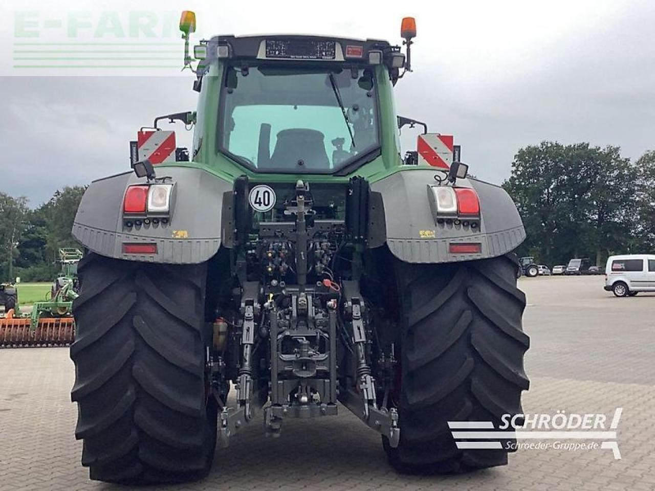 Fendt 828 vario s4 profi plus ProfiPlus - Traktor: slika 3 Fendt 828 vario s4 profi plus ProfiPlus - Traktor: slika 3