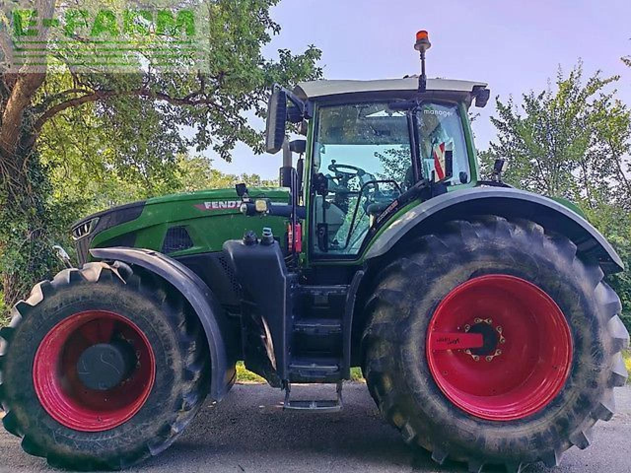 Fendt 933 gen6 profi plus 1900h ( 930 936 939 942 ) - Traktor: slika 5 Fendt 933 gen6 profi plus 1900h ( 930 936 939 942 ) - Traktor: slika 5