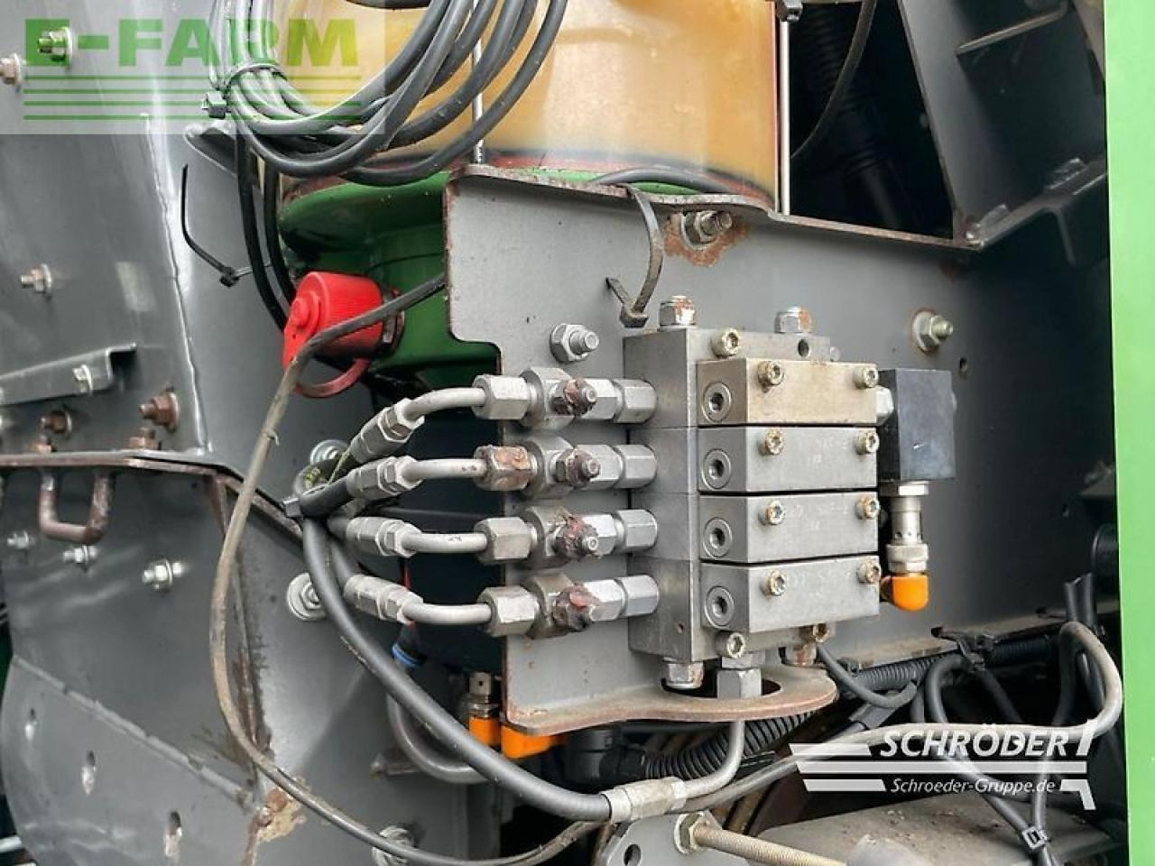 Kombajn za stočnu hranu Fendt katana 85 + kemper 390plus + kemper 3002: slika 15
