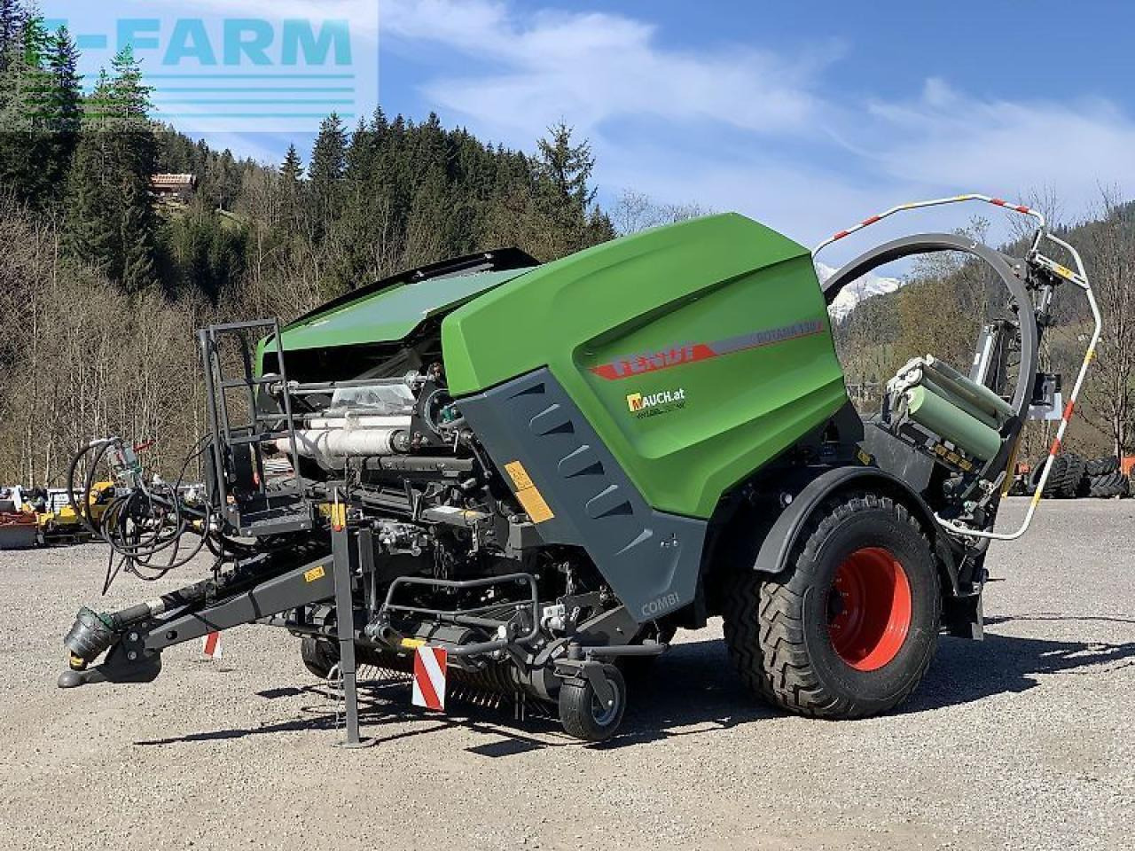 Fendt rundballenpresse rotana 130f combi - Balirka za kockaste bale: slika 2 Fendt rundballenpresse rotana 130f combi - Balirka za kockaste bale: slika 2
