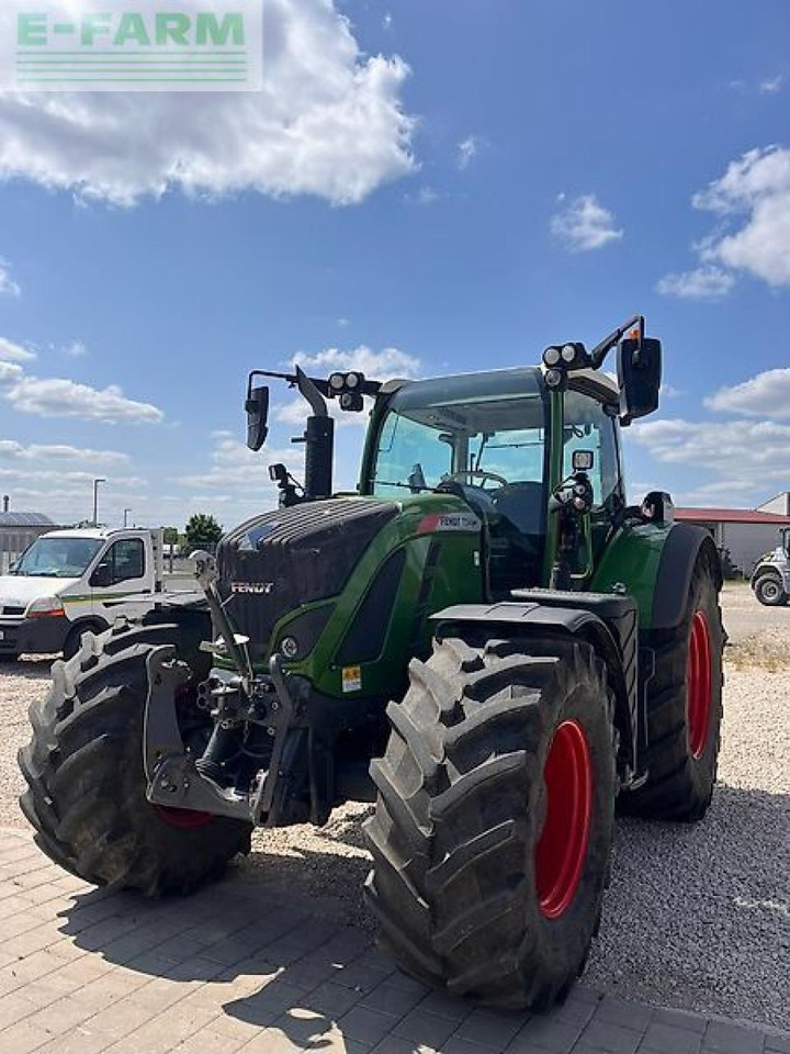 Fendt vario724 s4power Power - Traktor: slika 1 Fendt vario724 s4power Power - Traktor: slika 1