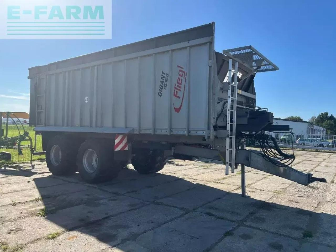 Fliegl asw 281 - Traktorska prikolica za farmu/ Kiper: slika 1 Fliegl asw 281 - Traktorska prikolica za farmu/ Kiper: slika 1