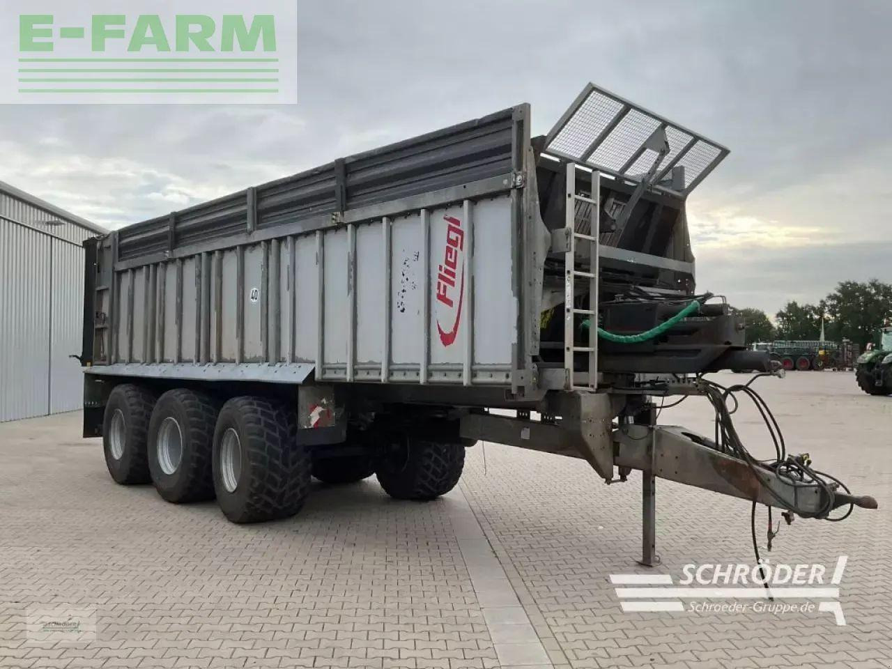 Fliegl asw 288 - Traktorska prikolica za farmu/ Kiper: slika 2 Fliegl asw 288 - Traktorska prikolica za farmu/ Kiper: slika 2