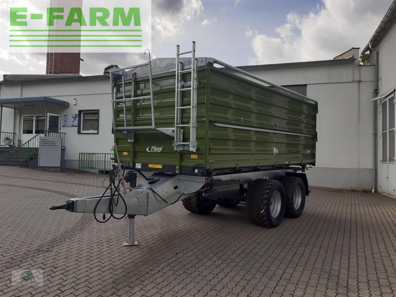 Fliegl tdk 160-88 - Traktorska prikolica za farmu/ Kiper: slika 3 Fliegl tdk 160-88 - Traktorska prikolica za farmu/ Kiper: slika 3