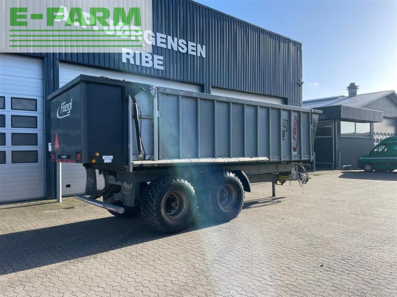 Fliegl tmk 271 bull galvaniseret - Traktorska prikolica za farmu/ Kiper: slika 4 Fliegl tmk 271 bull galvaniseret - Traktorska prikolica za farmu/ Kiper: slika 4