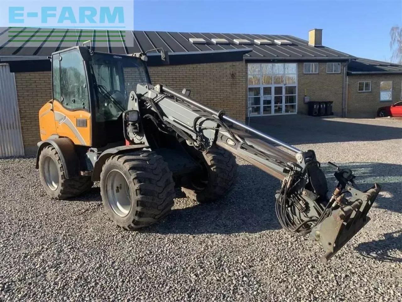Giant g5000tele - Mini bager: slika 5 Giant g5000tele - Mini bager: slika 5