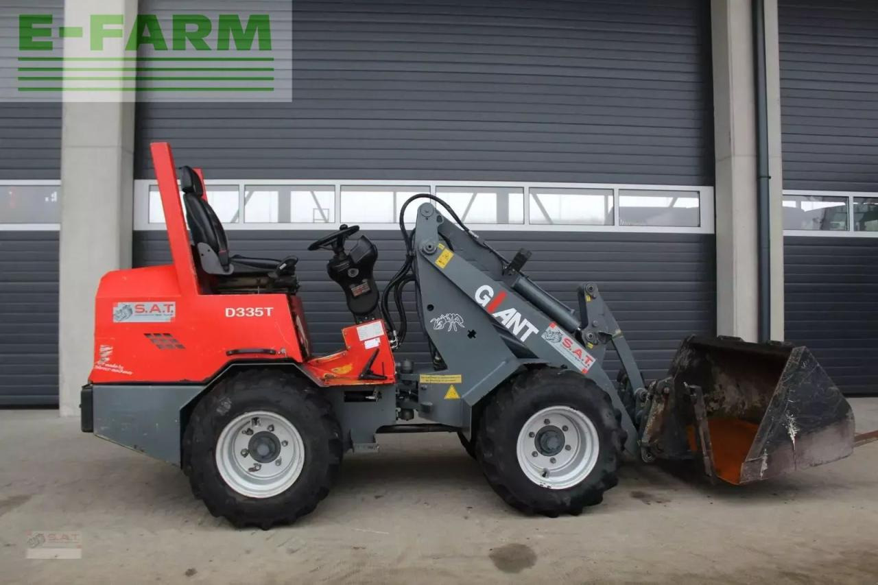 Giant hoflader d 335 t - Utovarivač točkaš: slika 5 Giant hoflader d 335 t - Utovarivač točkaš: slika 5